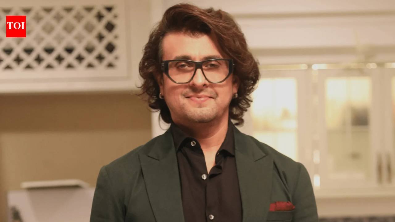 Sonu Nigam sells 3,082 sq ft commercial property in Mumbai’s BKC for Rs 18 crore, earns Rs 3.70 crore profit nearly three years after buying it for Rs 14.30 crore |