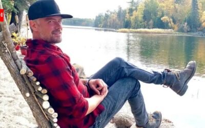 In 2008, actor Josh Duhamel bought 12 acres with a rustic fixer-upper cabin in Minnesota, with no electricity or running water, then expanded to 52 acres; now he has built an off-grid family retreat