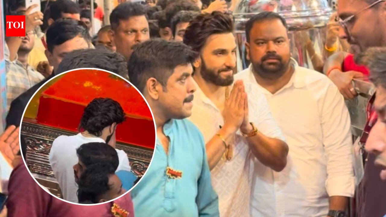 Ranveer Singh seeks Lord Ganesha’s blessings at Lalbaugcha Raja as he gears up to become a father again – watch videos |