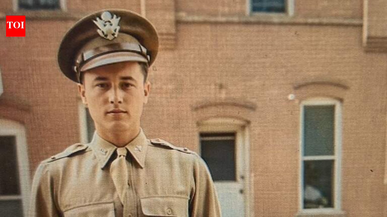 In 1942, a 24-year-old WWII pilot vanished over Egypt; 84 years later, his family finally buries him beside his parents in North Carolina