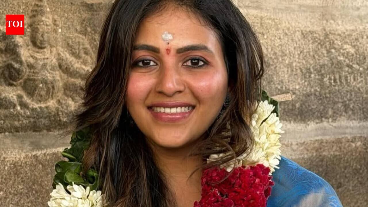 Anjali REACTS on marriage pressure: ‘It is my wedding, I will do it’; actress teases friends are more excited about dressing up and photoshoots than she is |