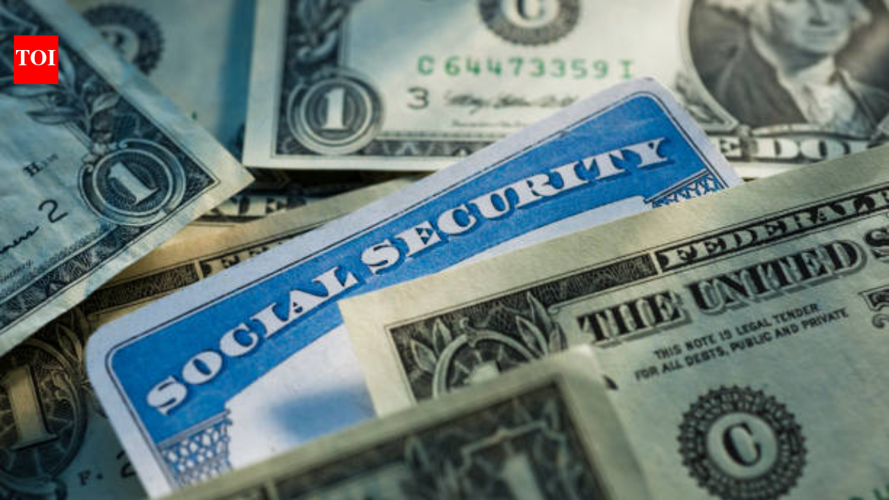 A New York man allegedly began withdrawing money from his brother’s account the day after his death while Social Security remained unaware he had died; prosecutors say the continuing payments ultimately reached 9,746