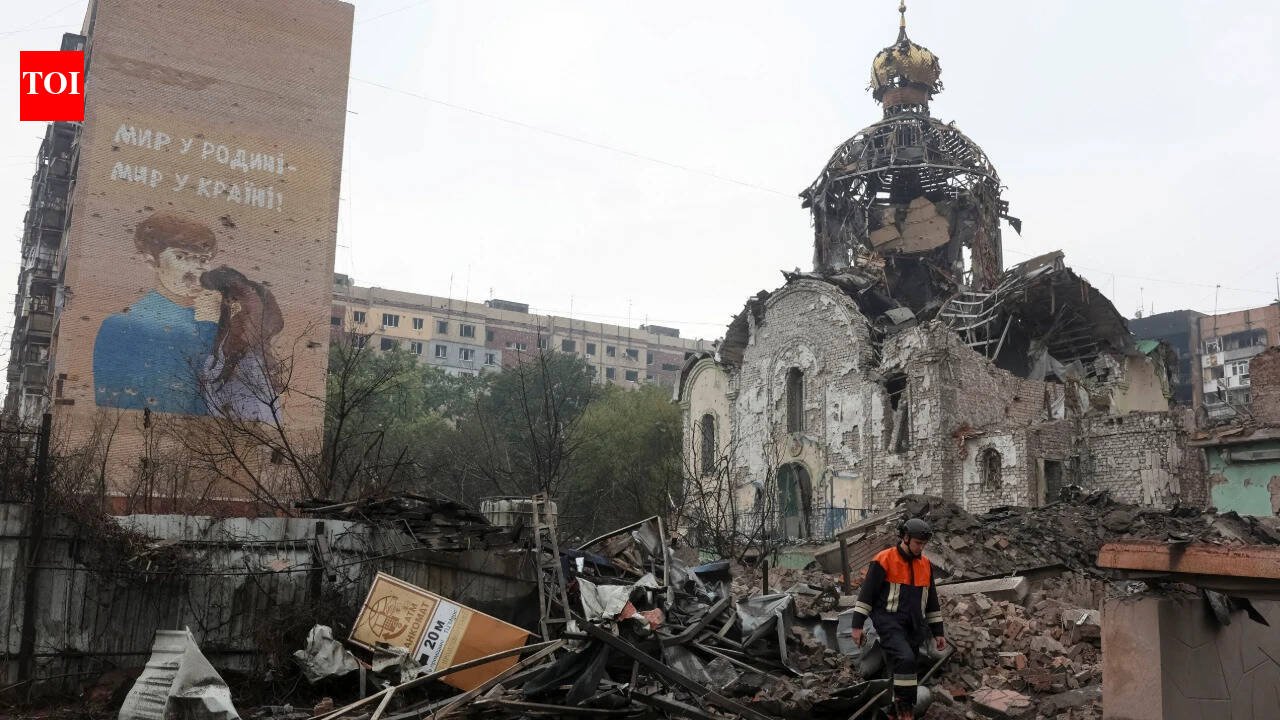 Russian strikes kill 7 in Kyiv as crumbling air defence pushes Ukraine towards a harsh winter