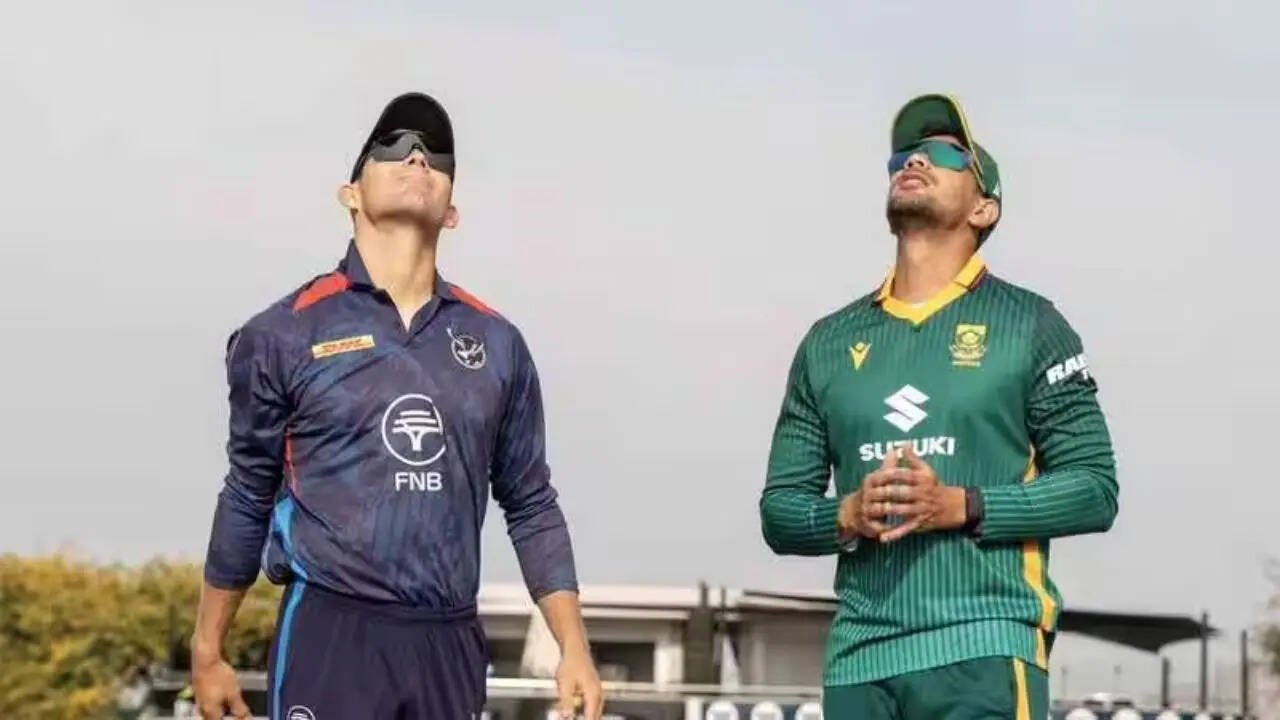 Namibia 28/2 in 7.3 Overs