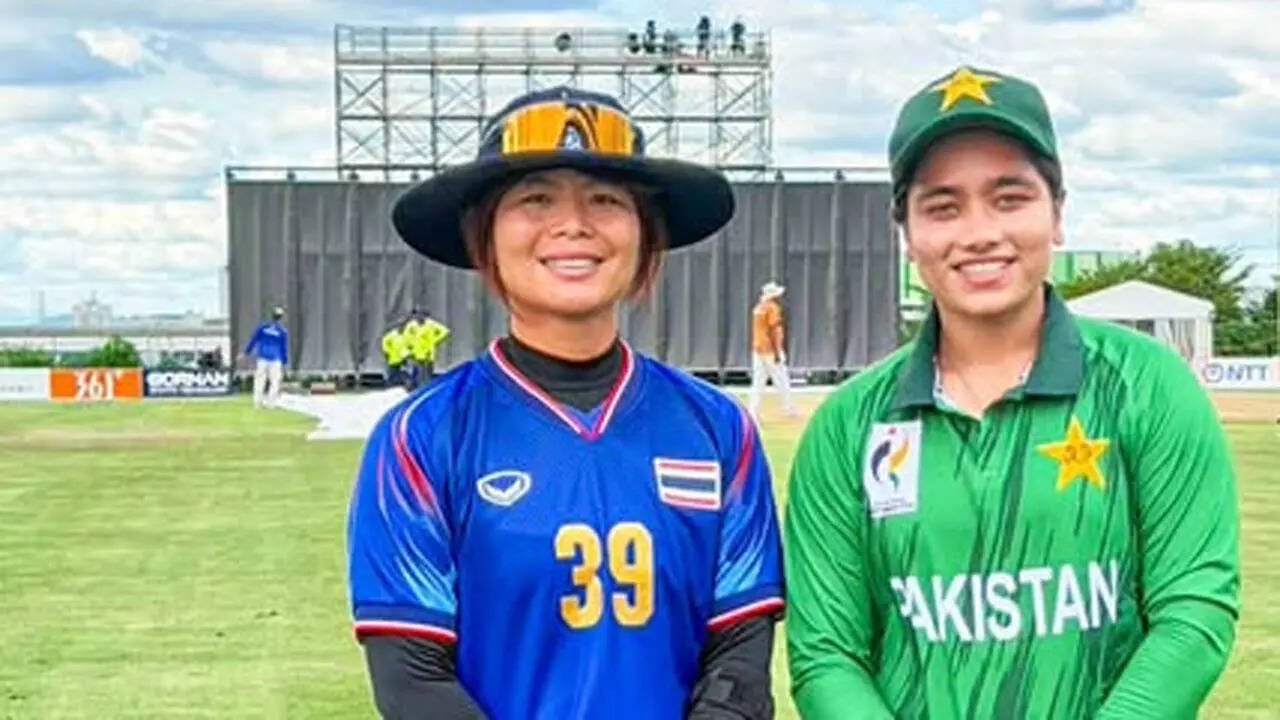 Pakistan Women 91/7 in 10.3 Overs