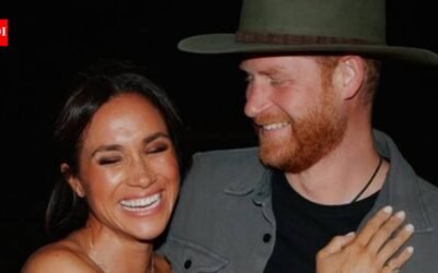 Meghan Markle and Prince Harry’s first public outing at a UK pub: The couple hold hands in public heading to lunch﻿ |