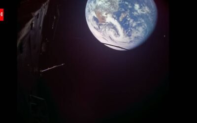 NASA’s Jupiter-bound spacecraft changed direction by 20 degrees and gained 3.5 km/s in speed using Earth’s gravity; ESA’s Juice spacecraft needed no major engine burn for the boost