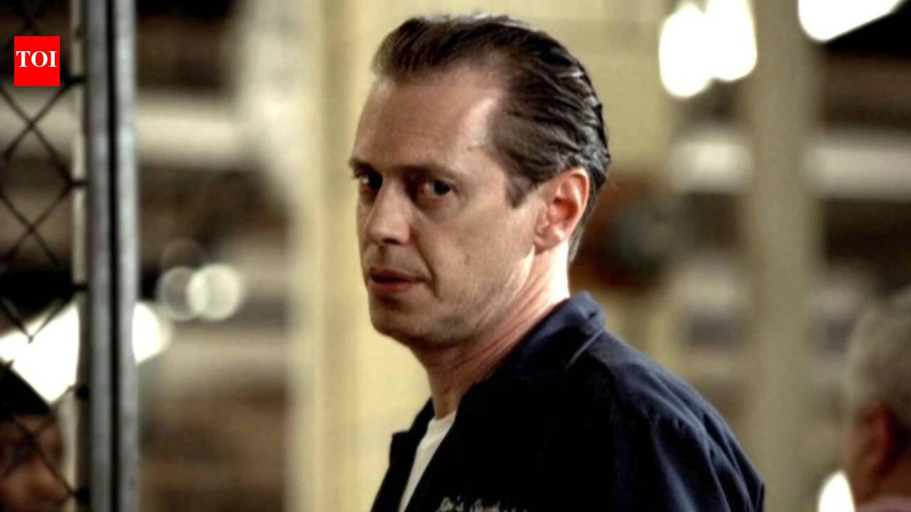 Steve Buscemi: In 2001, during the 9/11 tragedy, actor Steve Buscemi went back to his old job as a firefighter to help the people affected | English Movie News