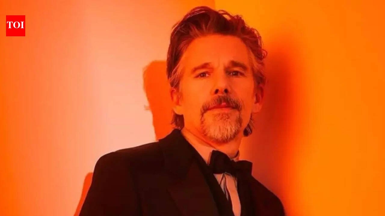 In 1989, Ethan Hawke mesmerised all with ‘Dead Poets Society’, but for 10 years after that, he did not have good time on set; he says, ‘People are really cold and crass’ |