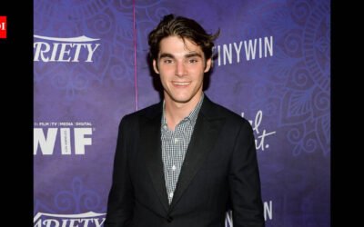 RJ Mitte dies by suicide: ‘Breaking Bad’ co-stars Bryan Cranston, Aaron Paul, Dean Norris, Marlee Matlin and other Hollywood stars pay tribute |