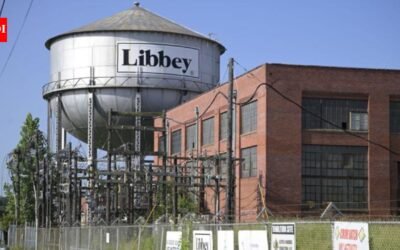 Shreveport’s former Libbey Glass plant left more than 850,000 sq ft of contaminated industrial space; after cleanup, full demolition is moving ahead with about 95% of its steel, brick and concrete set for recycling