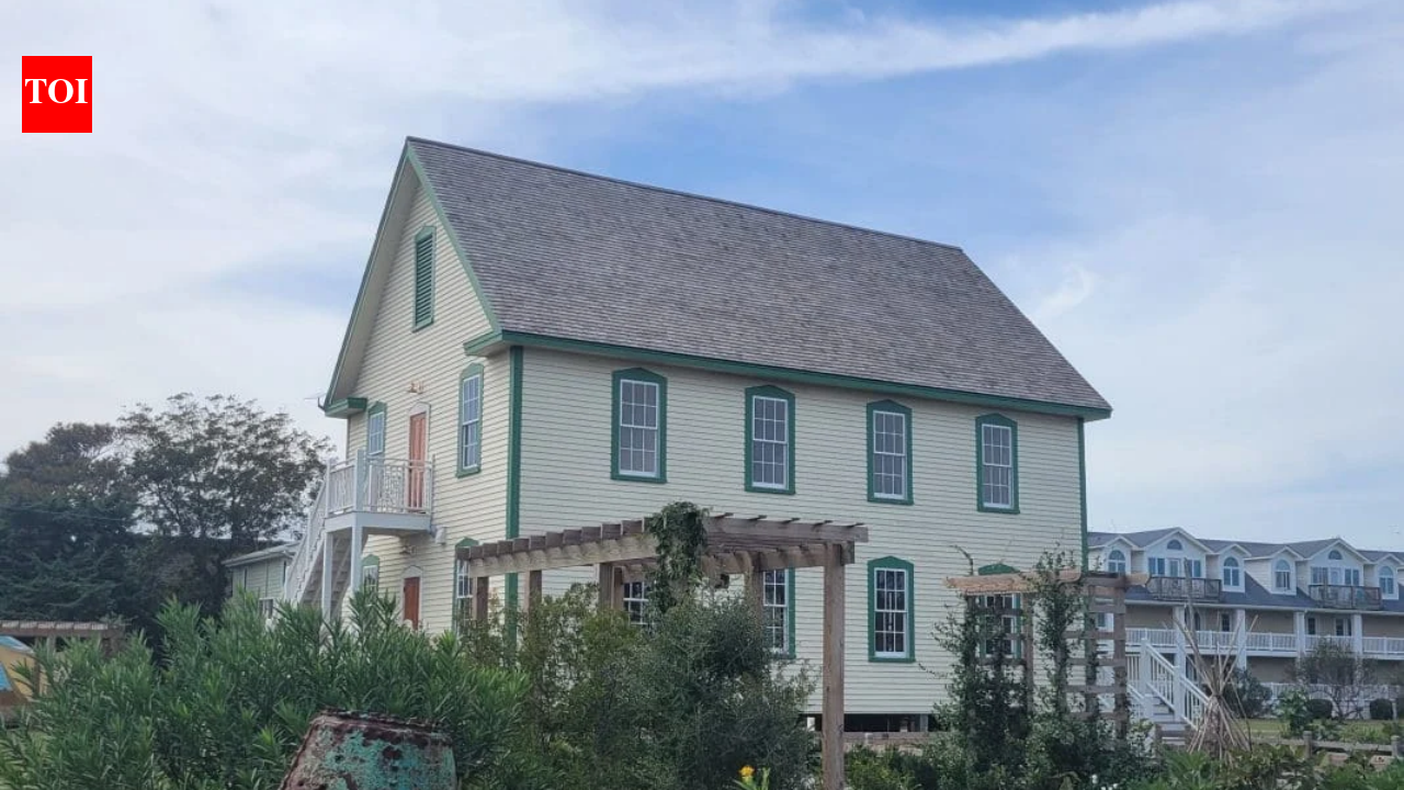 In 1901, Ocracoke opened a two-story island inn; after a 0,000 community purchase, hurricane delays and eight years of restoration, the raised building has passed final inspection as a public cultural center