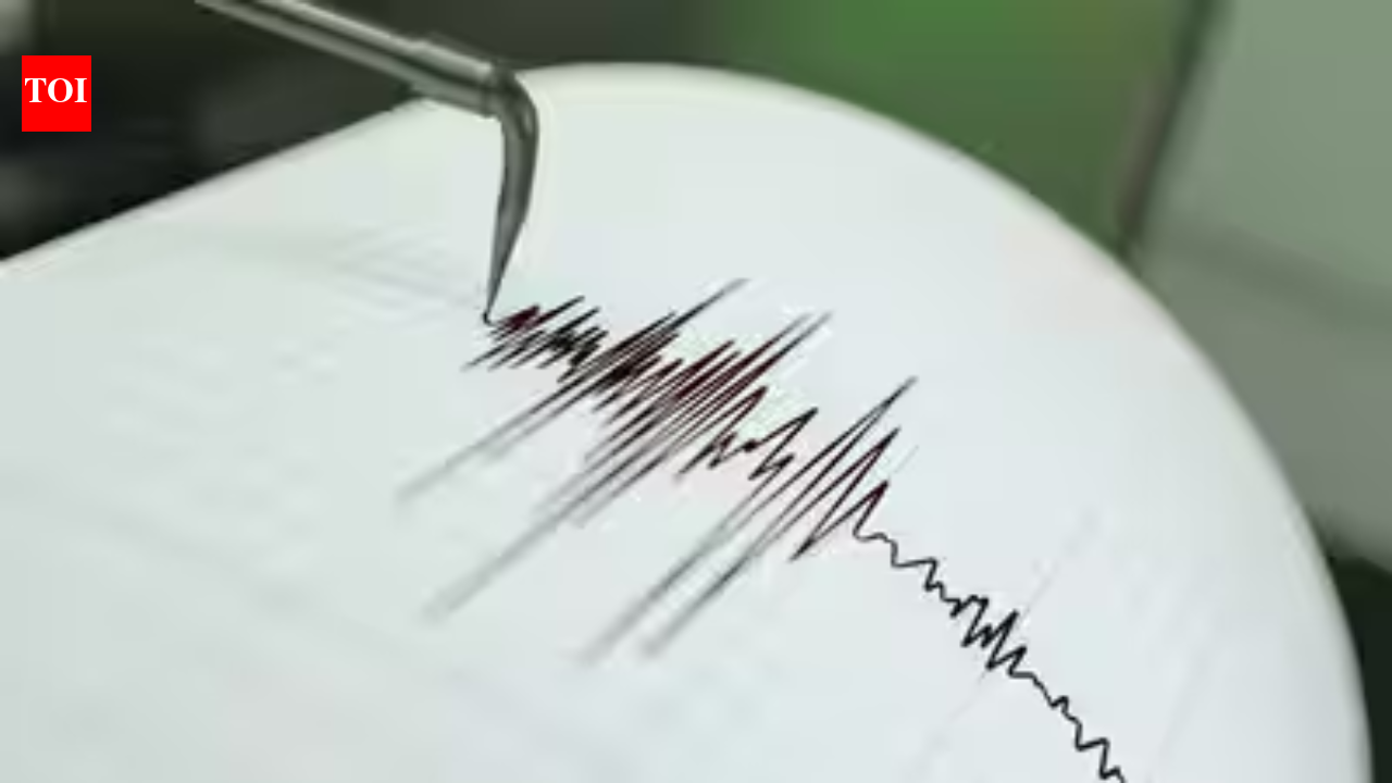 6.5-magnitude earthquake strikes Bonin Islands region of Japan
