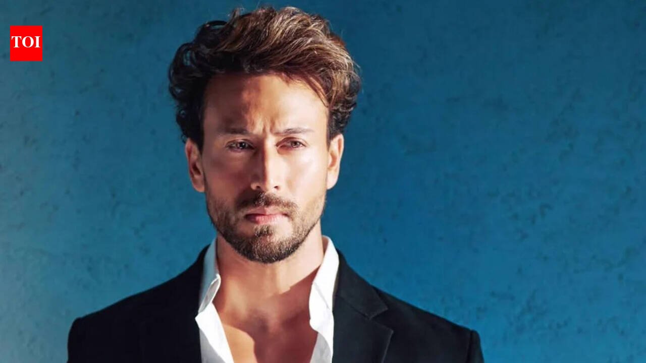 Tiger Shroff firing case: Football Club suspends Sunday sessions after incident; founder Bunty Walia says, ‘Until we get the security protocols in place’ | Hindi Movie News