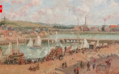 Heirs of Jewish banker have sued Sotheby’s over £1.2m painting sale, claiming artwork was looted by Nazis during World War II; a Parisian court to soon give ruling