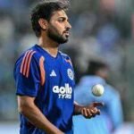 99 runs leaked in 2 T20Is! Bhuvneshwar Kumar gets a message from Morne Morkel | Cricket News